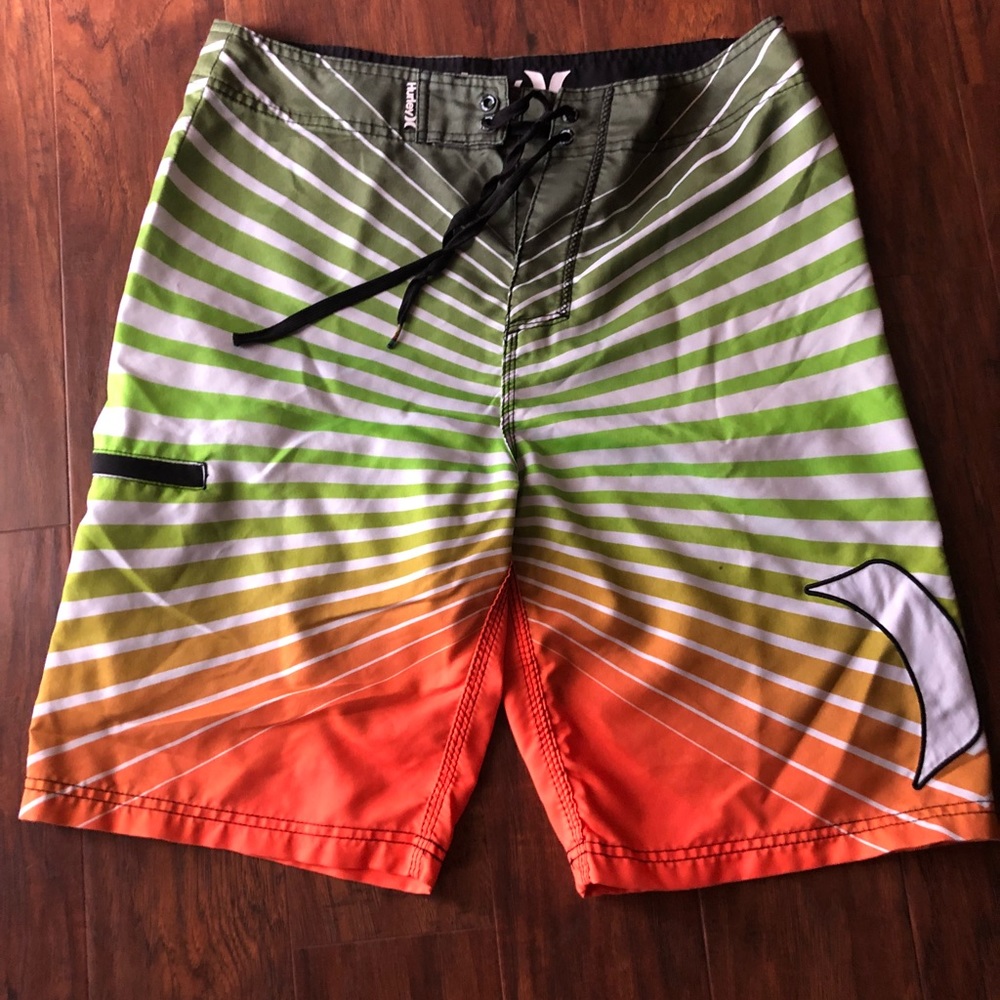 Men’s Hurley Board Shorts. Large